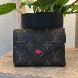 Monogram wallet